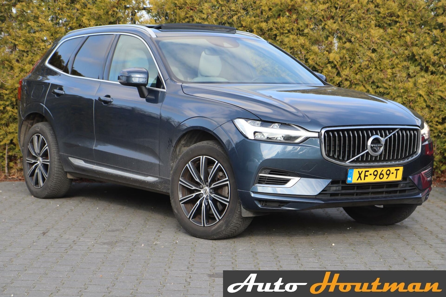 Volvo XC60 - 2.0 T8 390PK Twin Engine AWD R-Design Carplay|Hud|Panodak|Leder|Komt binnen! - AutoWereld.nl