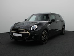 MINI Clubman - Cooper S Untold Edition + Premium Plus Pakket + Glazen panoramadak + Park Assistant + Harm