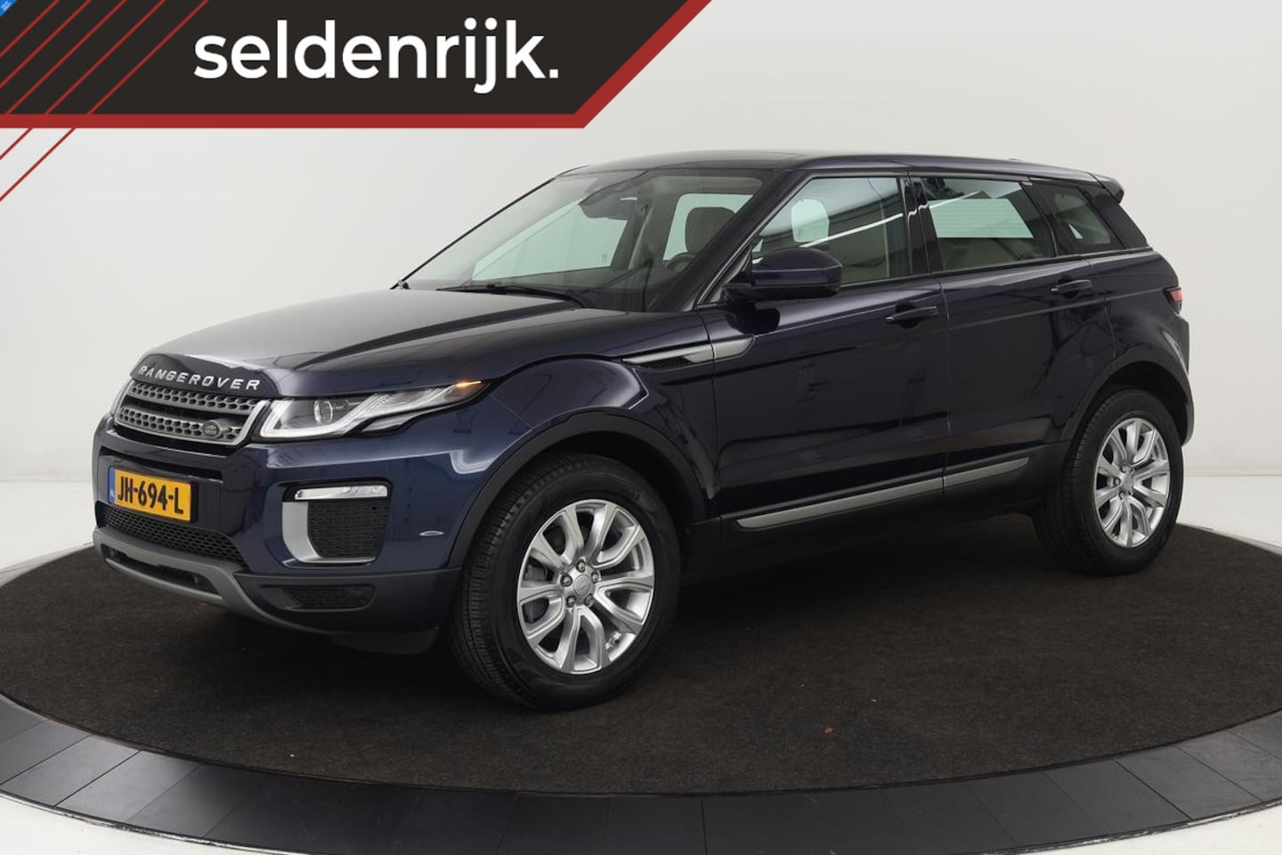 Land Rover Range Rover Evoque - 2.0 TD4 SE Dynamic | Panoramadak | Leder | Stoelverwarming | Camera | Xenon | Meridian Sou - AutoWereld.nl