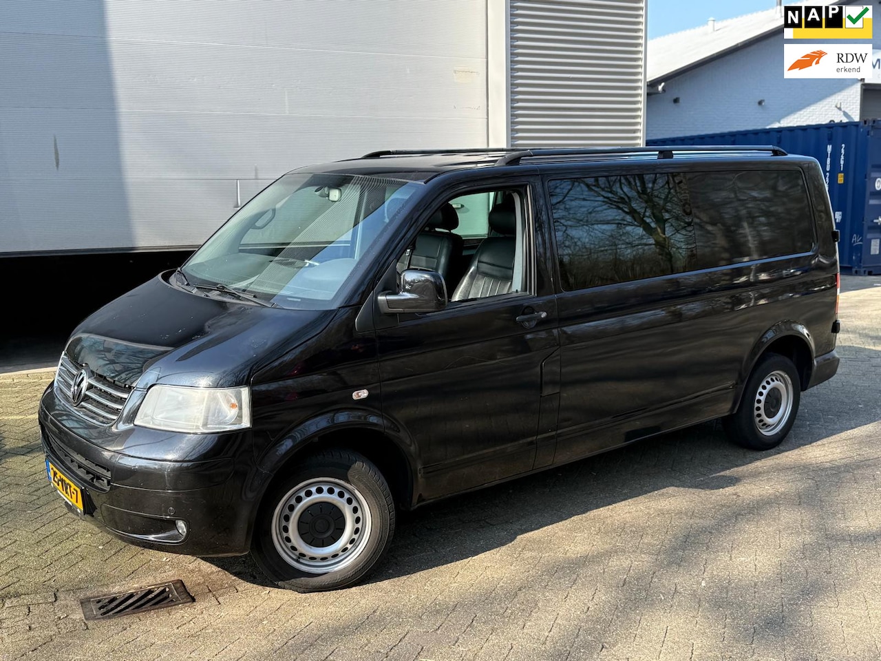 Volkswagen Transporter - 2.5 TDI 340 Trendline DC / AUTOMAAT / DUBBEL CABINE / LEDER INTR - AutoWereld.nl