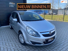 Opel Corsa - 1.4-16V 111 Edition Airco CruiseControl