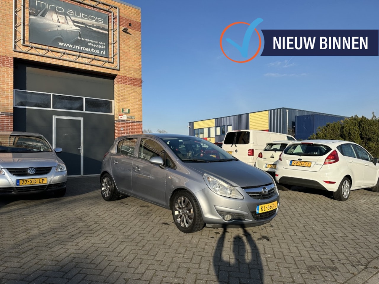 Opel Corsa - 1.2-16V Selection 5DRS Airco Elek-Pakket! - AutoWereld.nl