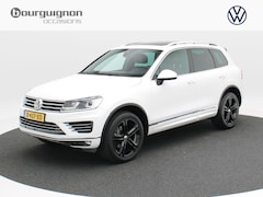 Volkswagen Touareg - 3.0 TDi 262 Pk Automaat R-Line | Adaptive Cruise | Navigatie | Bluetooth | Stoelverwarming