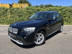 BMW X1 - sDrive18i Executive * Navi * Leder * Pano * Apk 02-2026