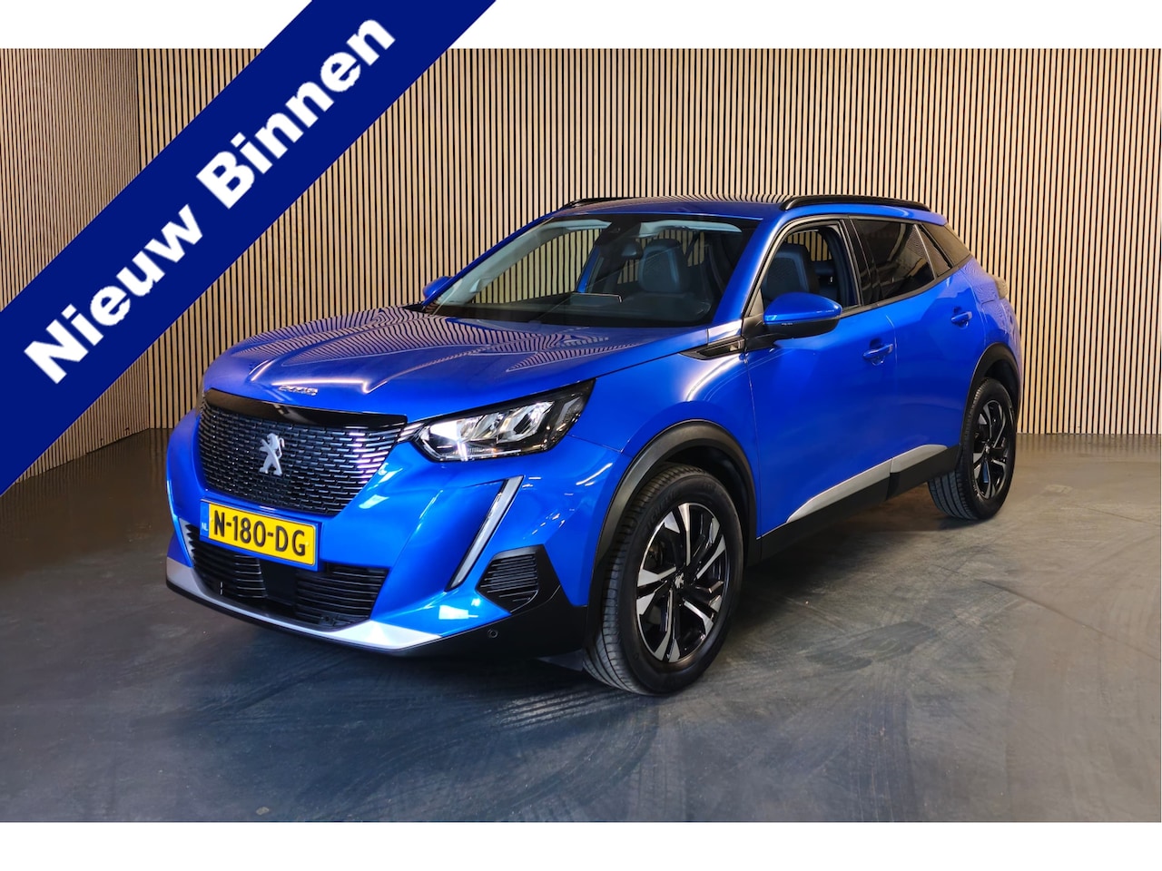 Peugeot 2008 - 1.2 PureTech Blue Lease Allure - Apple Carplay/Android Auto - virtual Cockpit - Navi - Cru - AutoWereld.nl