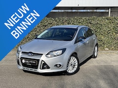 Ford Focus - 1.0 EcoBoost * Navi * Cruise * Nieuwe distributie