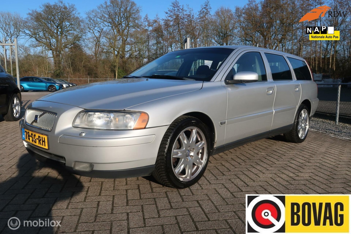 Volvo V70 - 2.4 D5 2.4 D5 - AutoWereld.nl