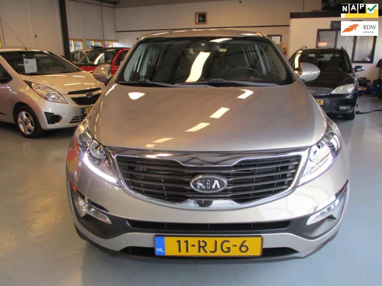 Kia Sportage - 2.0 X-ecutive 2.0 X-ecutive - AutoWereld.nl