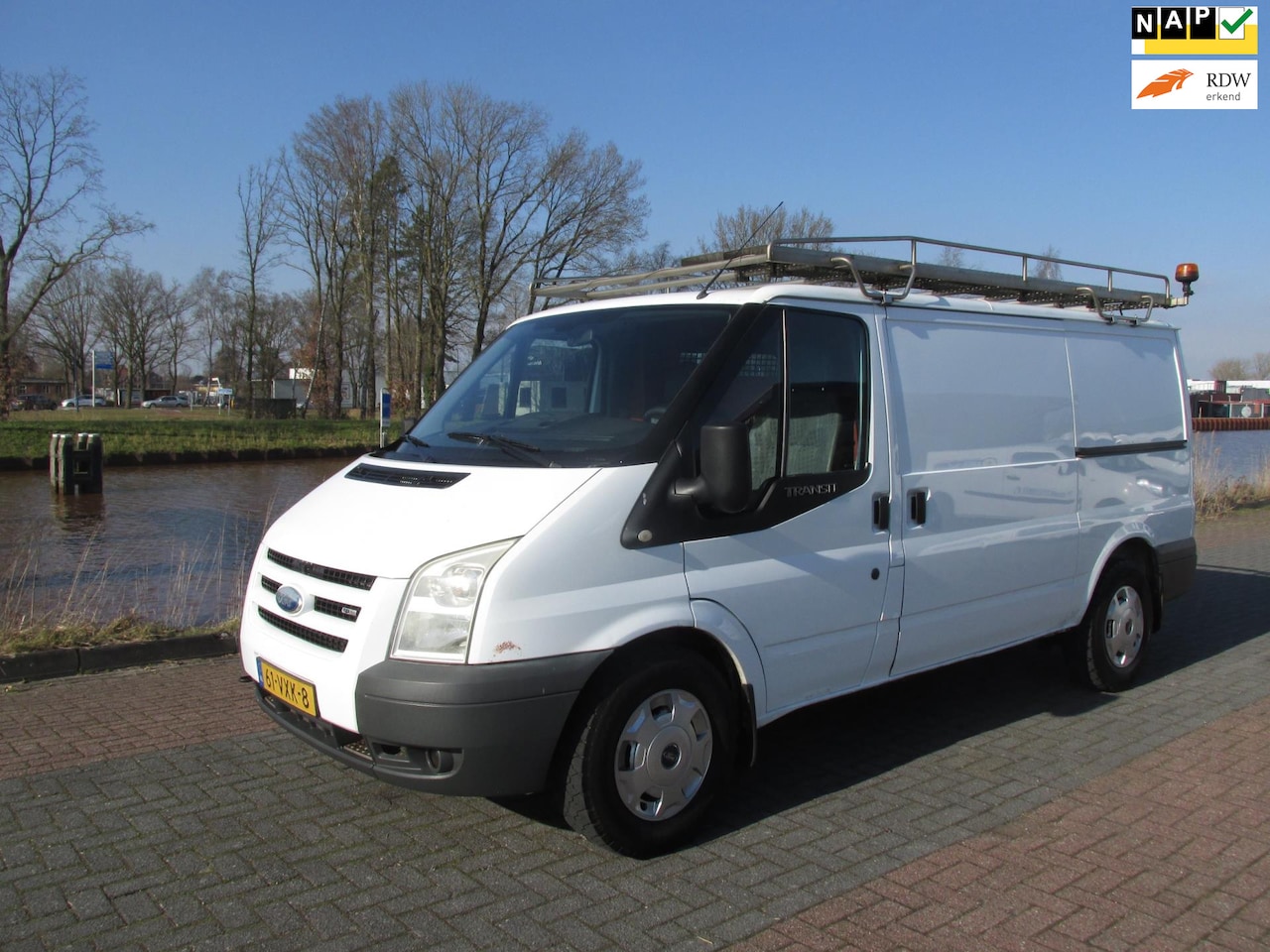 Ford Transit - 350M 2.2 TDCI HD 350M 2.2 TDCI HD - AutoWereld.nl