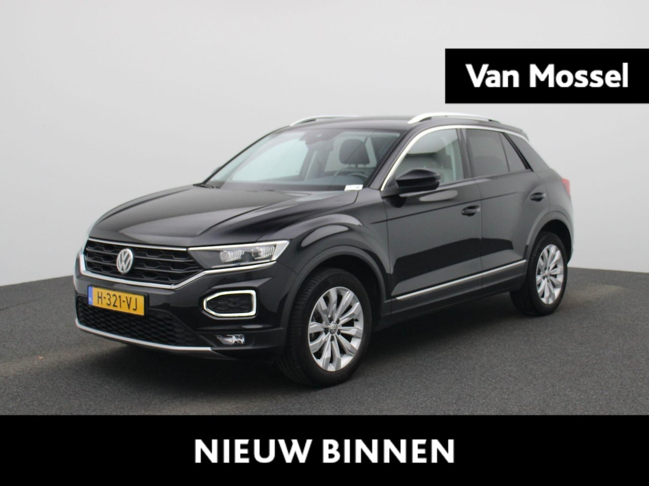 Volkswagen T-Roc - 1.5 TSI Sport | Parkeersensoren | Airco | - AutoWereld.nl