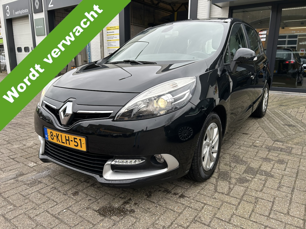 Renault Scénic - 1.2 TCe Expression | Navigatie | Bluetooth | Trekhaak | Cruise control - AutoWereld.nl