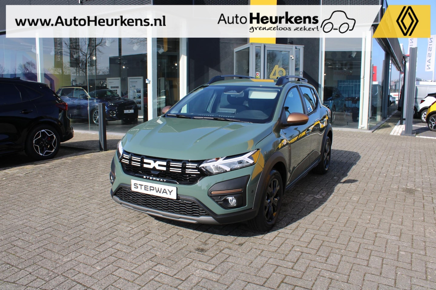 Dacia Sandero Stepway - TCe 110 Extreme | Pack Extreme | MediaNav | Direct uit voorraad leverbaar | - AutoWereld.nl