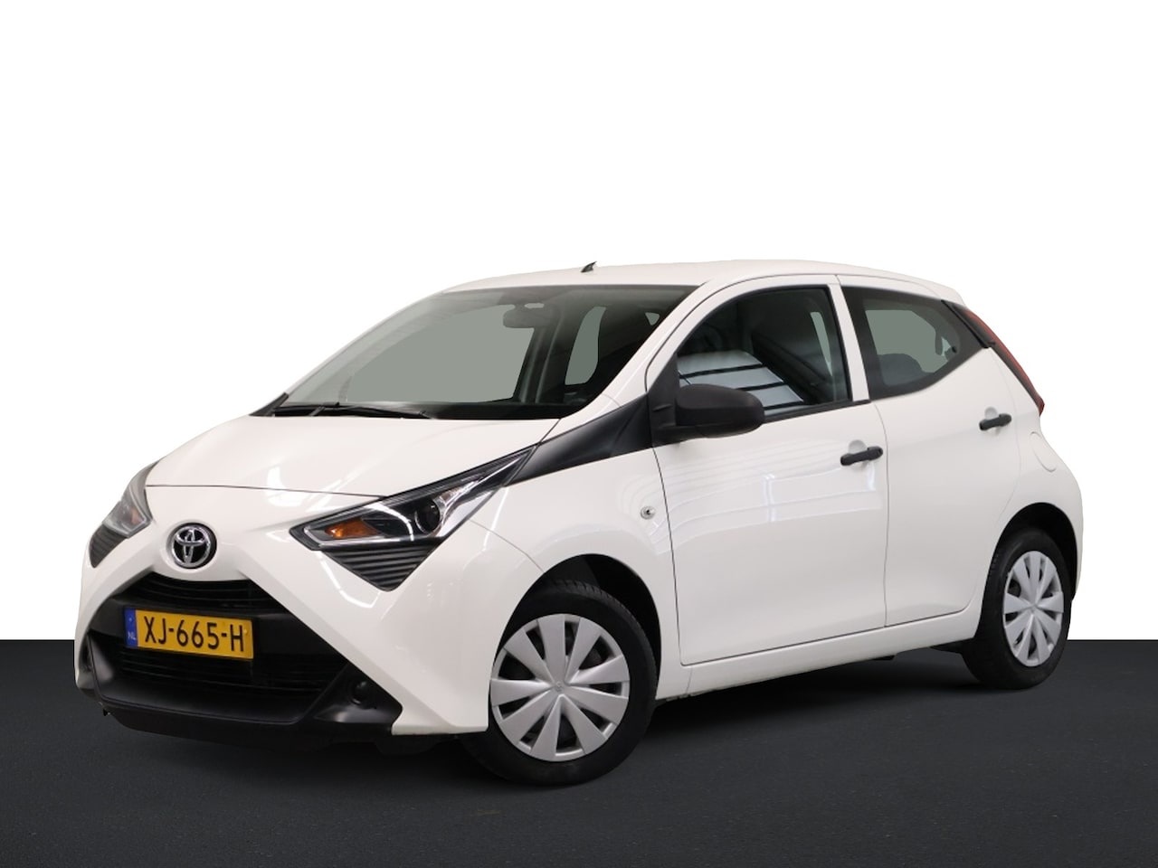 Toyota Aygo - 1.0 VVT-i x-fun 1.0 VVT-i x-fun - AutoWereld.nl