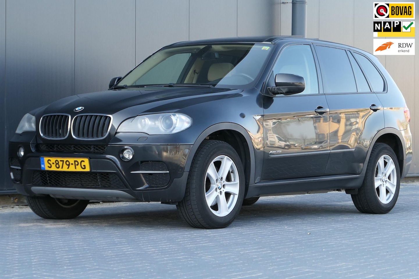 BMW X5 - XDrive35i High Executive Panorama Stoelverwarming Memoryseats - AutoWereld.nl