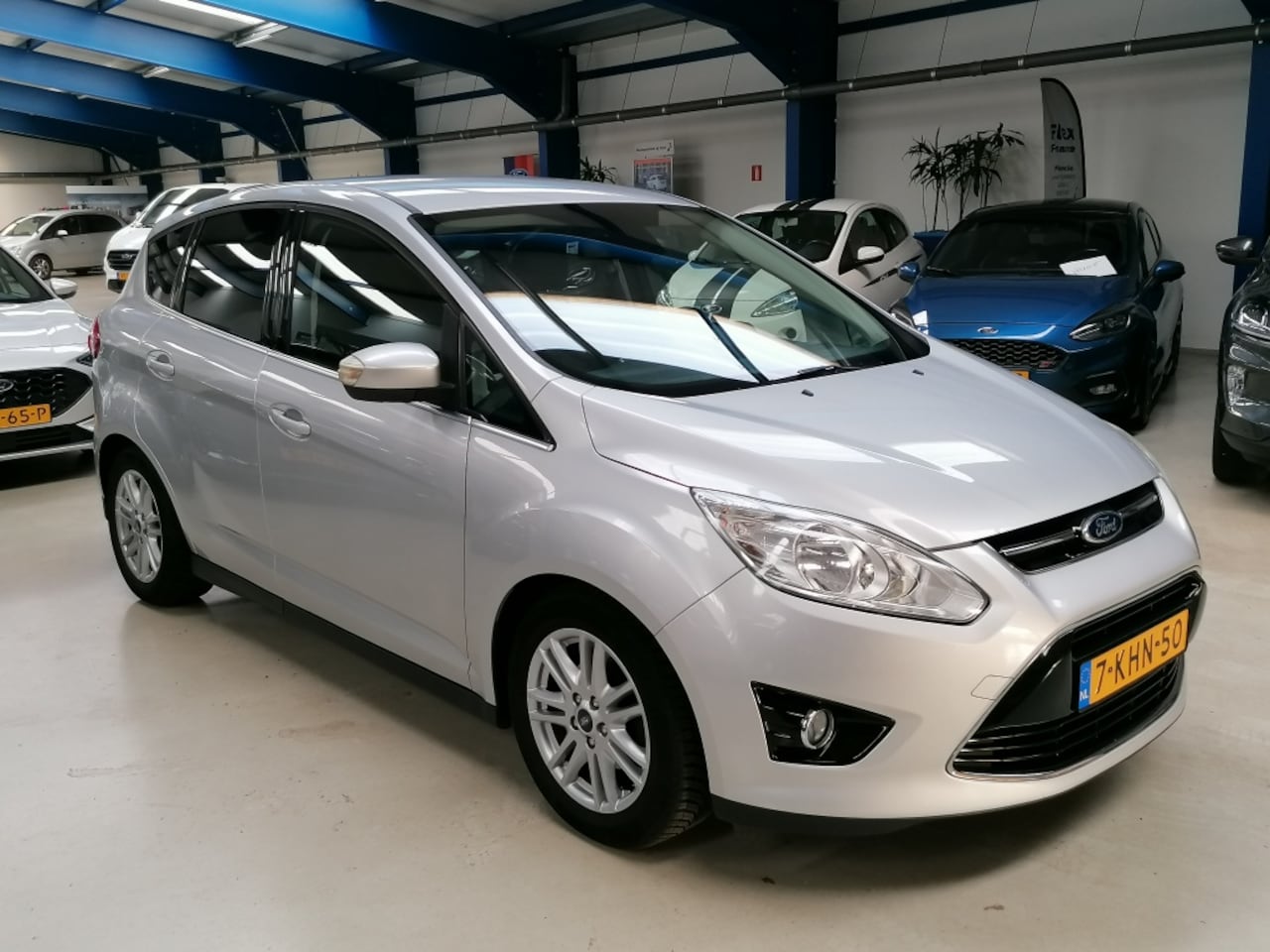 Ford C-Max - 125PK Titanium - AutoWereld.nl