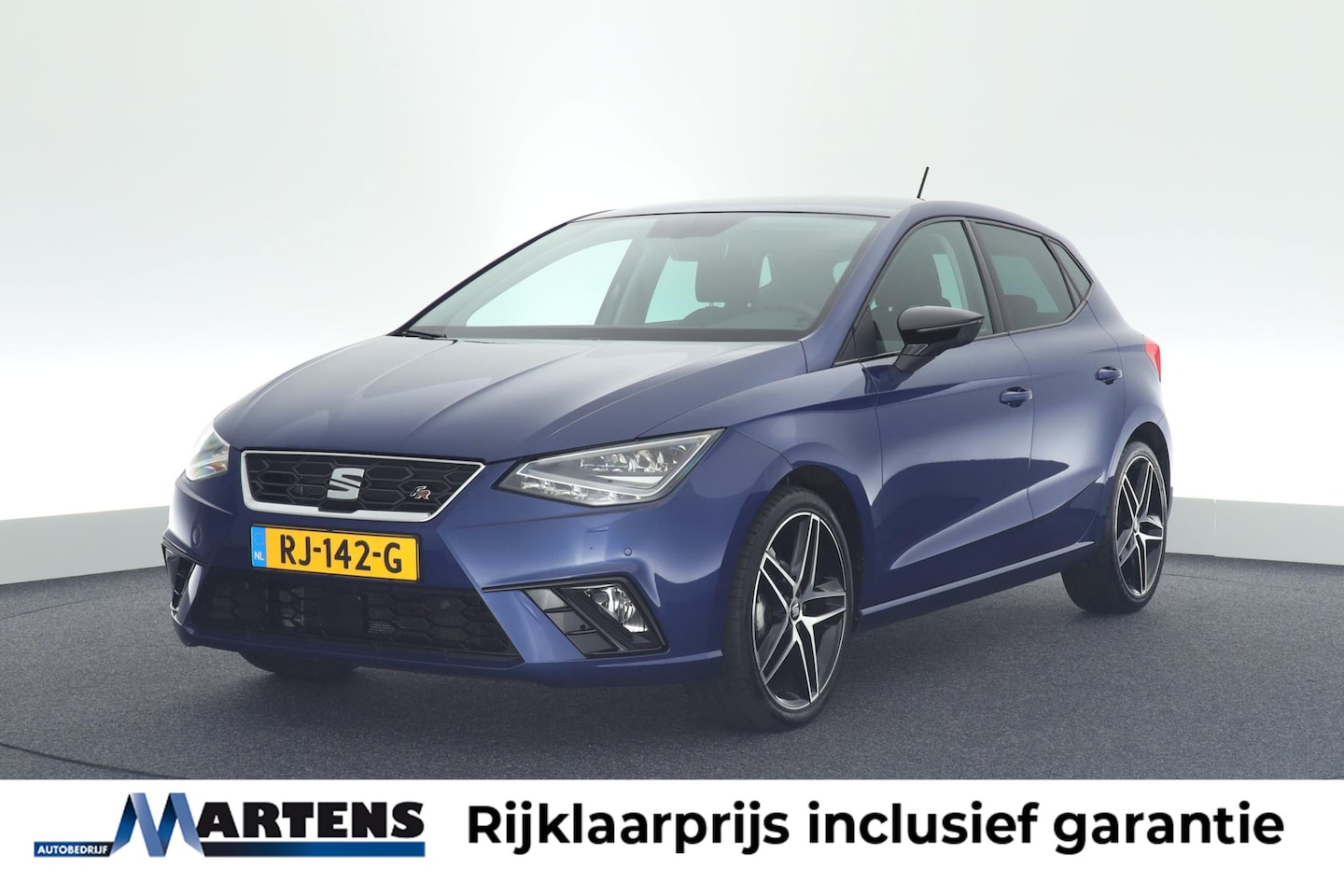 Seat Ibiza - 1.0 TSI 95pk FR Business Intense Camera Led Navigatie 18'' LMV - AutoWereld.nl