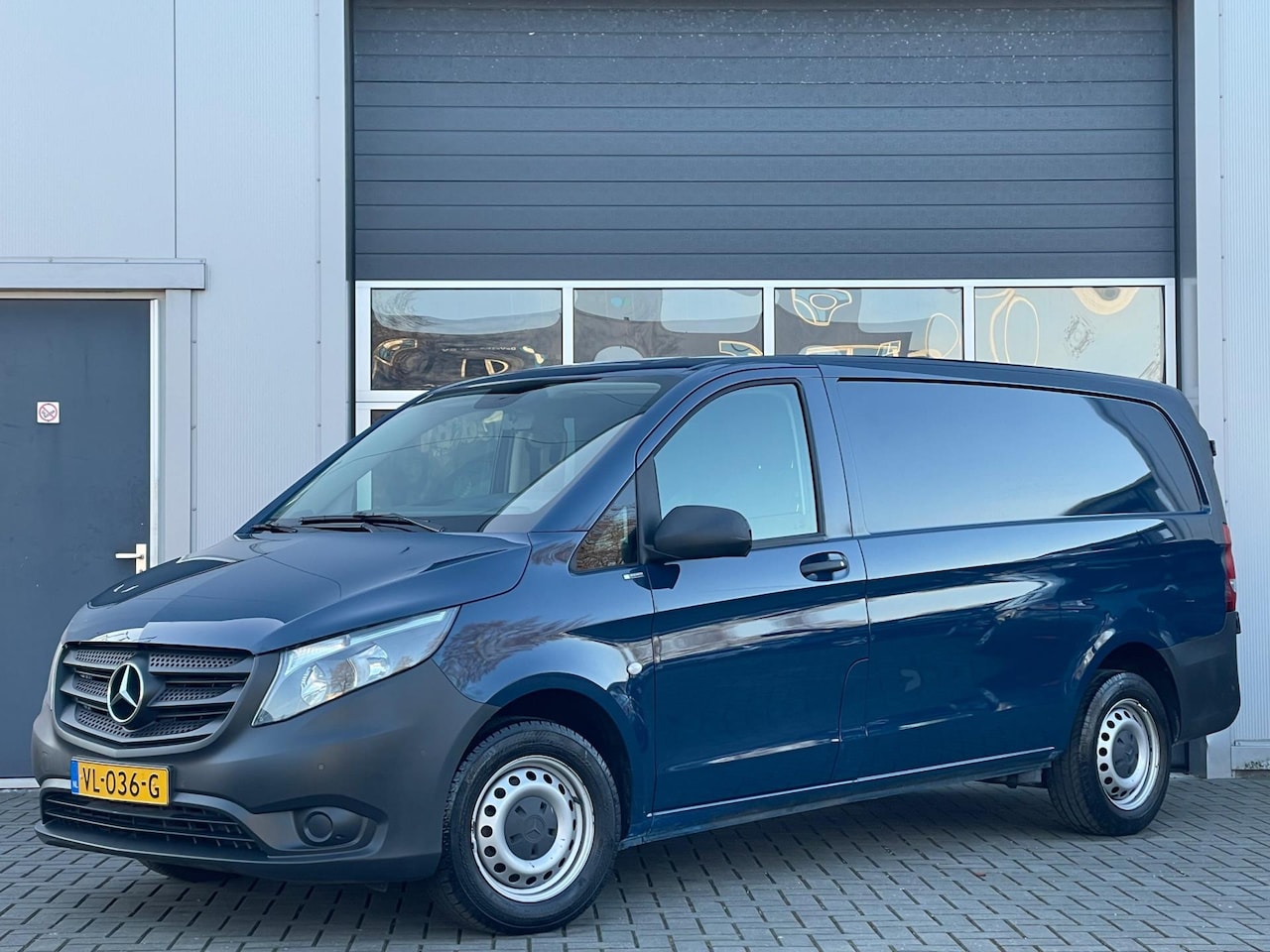 Mercedes-Benz Vito - 111 CDI Functional Lang | Marge | 1ste eig. | Navi | Camera | PDC v+a - AutoWereld.nl