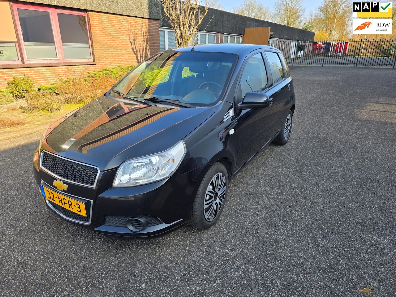 Chevrolet Aveo - 1.2 16V LS airco boekjes nap nieuwe apk - AutoWereld.nl