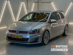 Volkswagen Golf - 2.0 TSI GTI Performance 291PK | LED | 19'' RF | RVS UITLAAT | STAGE 2