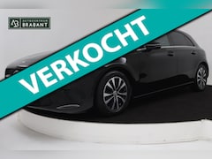 Mercedes-Benz A-klasse - 180 Business Solution (STOELVERWARMING, ACHTERUITRIJCAMERA, NAVIGATIE, CRUISE CONTROL, PAR