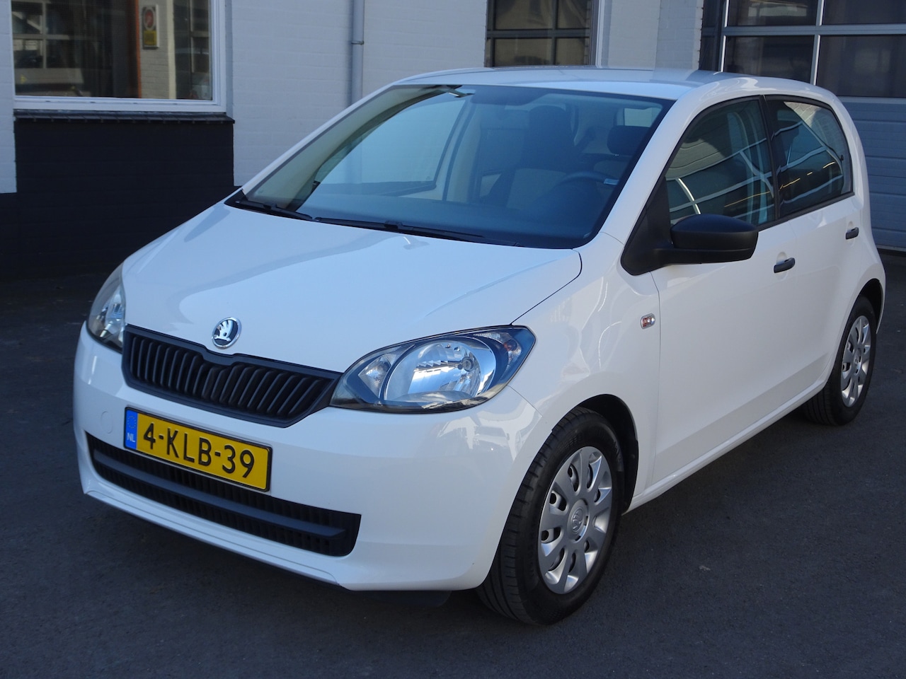 Skoda Citigo - 1.0 Greentech Arctic Airco, elektrische ramen, centrale vergrendeling, enz. - AutoWereld.nl