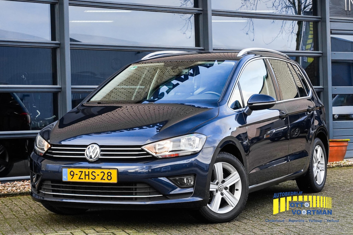 Volkswagen Golf Sportsvan - 1.4 TSI 150PK Aut. Highline - AutoWereld.nl