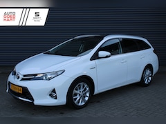 Toyota Auris Touring Sports - 1.8 Hybrid Panoramadak Camera Trekhaak