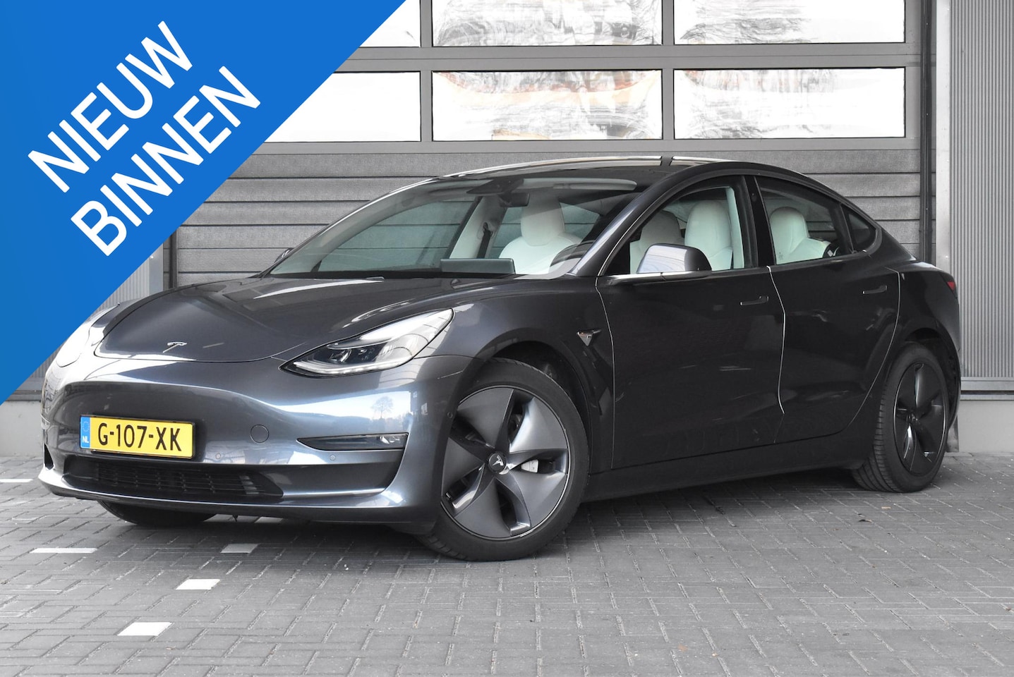 Tesla Model 3 - Long Range RWD Long Range AWD 75 kWh / Trekhaak / - AutoWereld.nl