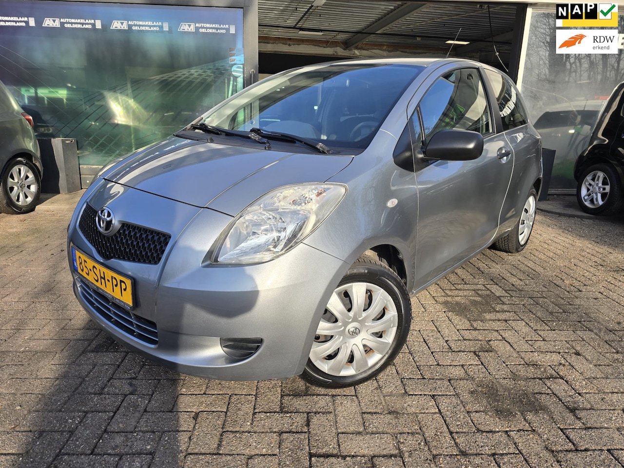 Toyota Yaris - 1.0 VVTi Terra | NIEUWE APK | 12MND GARANTIE | ELEC RAMEN | - AutoWereld.nl