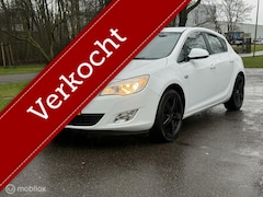 Opel Astra - 1.4 Turbo BENZINE, ✅5-Deurs, ✅NIEUWE APK✅AIRCO✅INRUIL KAN