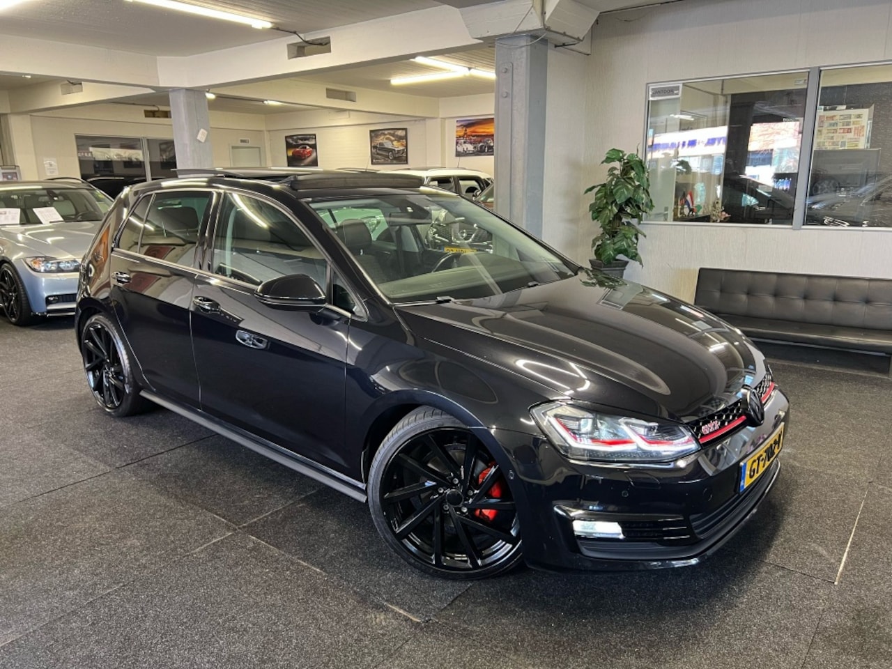 Volkswagen Golf - 1.2 TSI Bns Ed. R C.*7.5 Gti uitvoering*Pano*VIR.COCKPIT* - AutoWereld.nl