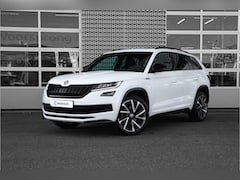 Skoda Kodiaq - 1.5 TSI Sportline Business 7p. | Panoramadak | Trekhaak | Adapt. Cruise | Carplay