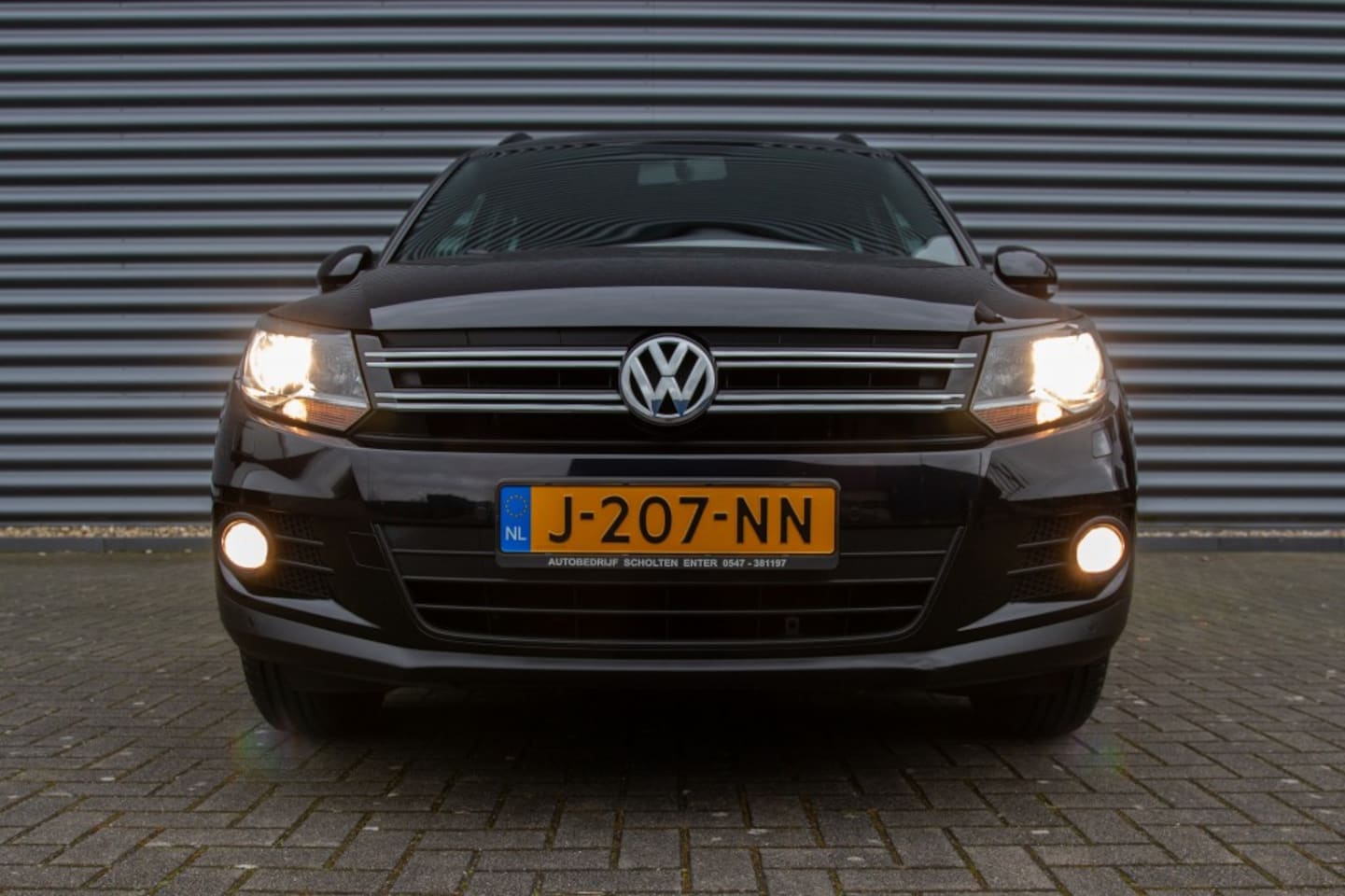 Volkswagen Tiguan - 1.4 TSI COMF.enDES.ED - AutoWereld.nl