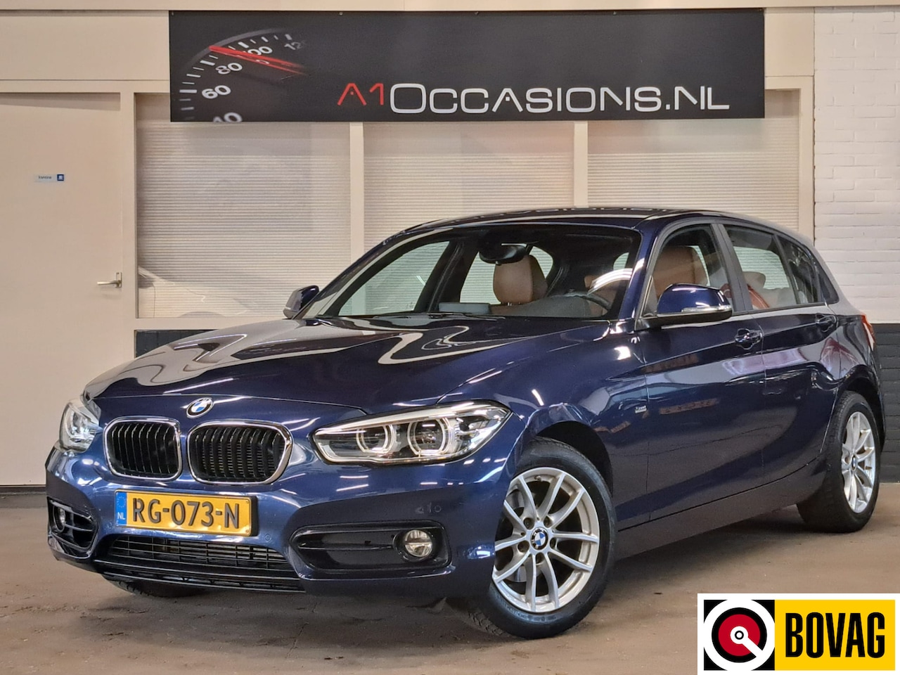 BMW 1-serie - 118i Corporate Lease High Executive + LEDER + STOELVERWARMING !! - AutoWereld.nl