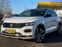 Volkswagen T-Roc - 1.5 TSI DSG R-LINE SPORT