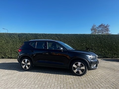 Volvo XC40 - 1.5 T3 MOMENTUM PRO Trekhaak I Camera I 19 All-in prijs