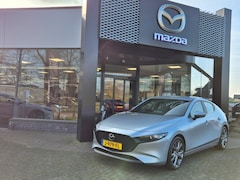 Mazda 3 - 3 SKYACTIV-X 2.0 180 COMFORT / Bose / 18Inch