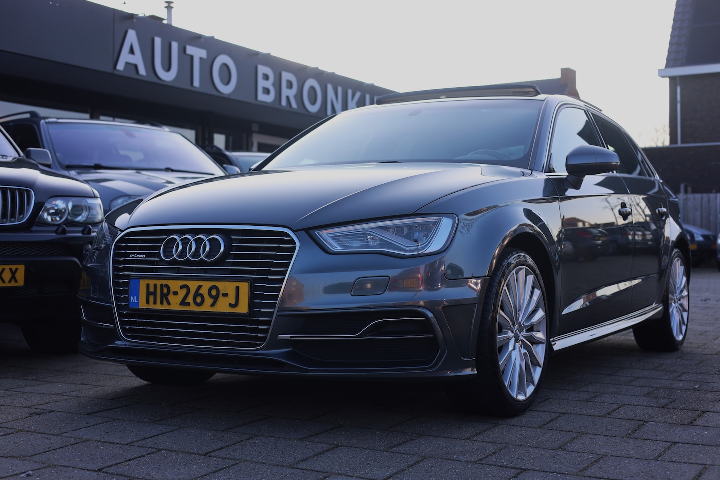 Audi A3 Sportback - 1.4 E-TRON | 3X S-LINE | PANO | NAVI | CARPLAY - AutoWereld.nl