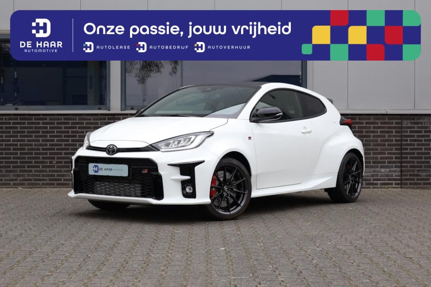 Toyota Yaris - 1.6-l Turbo GR High Performance 261 PK - Carbon dak - AutoWereld.nl