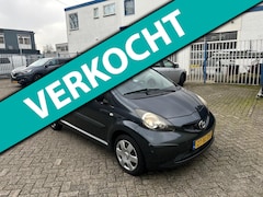 Toyota Aygo - 1.0-12V +