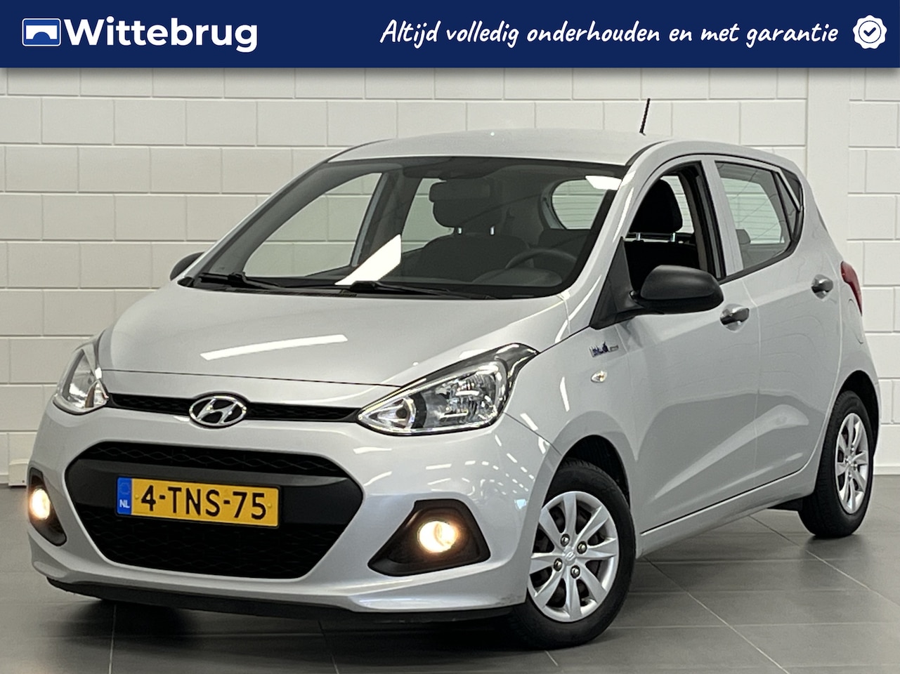 Hyundai i10 - 1.0i i-Motion RADIO / USB | AIRCO | ZUINIGE COMPACTE AUTO! - AutoWereld.nl