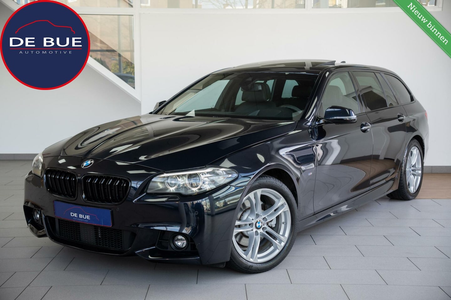 BMW 5-serie Touring - 520d AUT 2e Eig M Sport Edition High Executive Head Up Pano Adaptive Harman Kardon Lane As - AutoWereld.nl