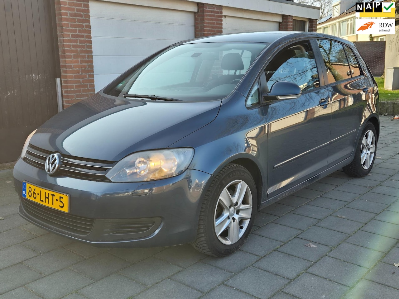 Volkswagen Golf Plus - 1.4 TSI Comfortline 1.4 TSI Comfortline *NIEUWE APK* - AutoWereld.nl