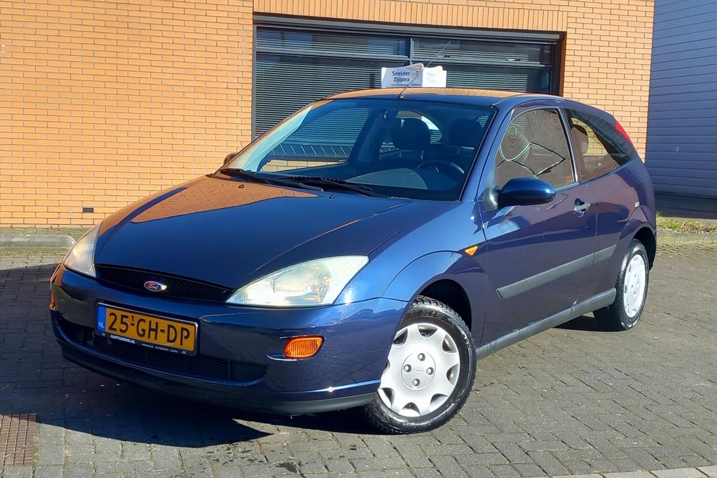 Ford Focus - 1.4I 55KW 16V Trend - AutoWereld.nl