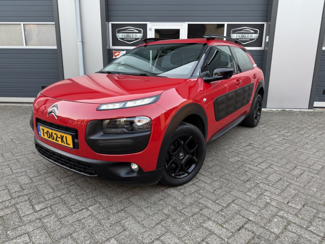 Citroën C4 Cactus - 1.2 PureT. One-Tone 110PK Vol Automaat Camera Cruise Clima Navi - AutoWereld.nl