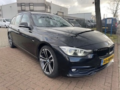 BMW 3-serie Touring - 318d High Executive Sport Edition Automaat Airco/ECC, Navi, Leder EXPORT PRIJS