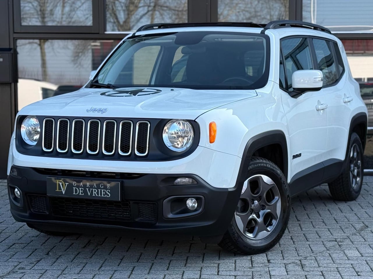 Jeep Renegade - 1.4 MultiAir 140pk Limited Panoramadak Cruise Keyless Garantie - AutoWereld.nl