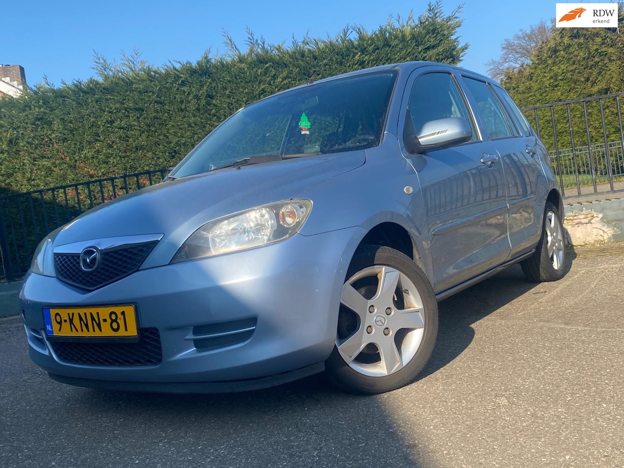 Mazda 2 - 1.4 Exclusive 5 drs Airco*Lmv*Trekhaak - AutoWereld.nl