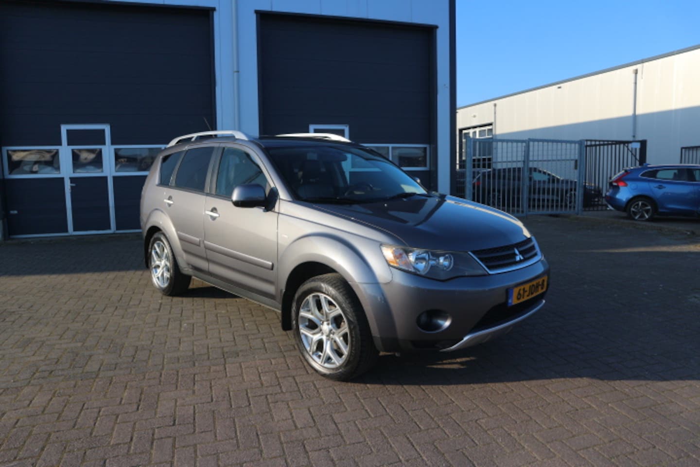 Mitsubishi Outlander - 7 persoons AUTOMAAT - AutoWereld.nl