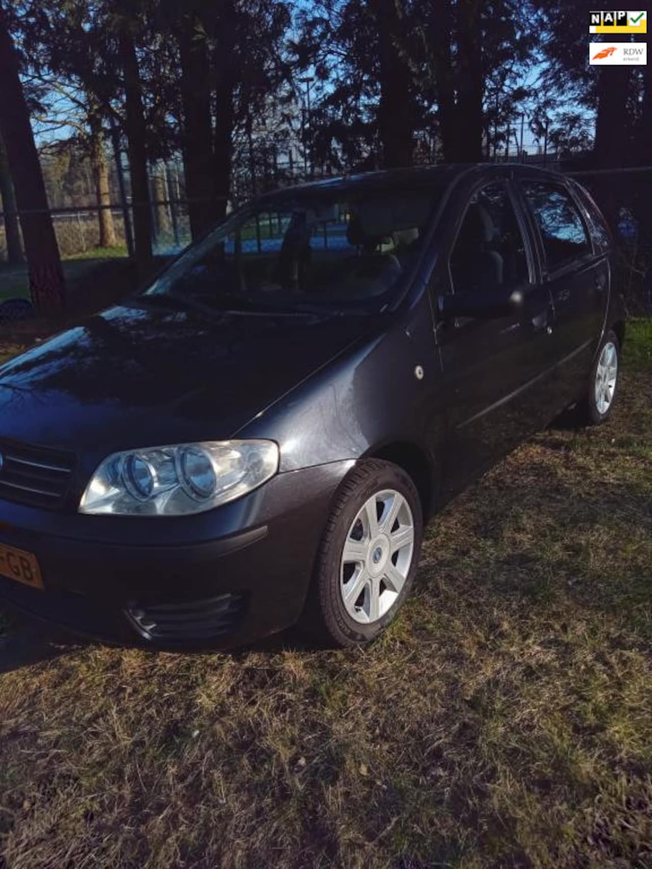 Fiat Punto - 1.2 Young 5 deurs , airco , Apk 2026 - AutoWereld.nl